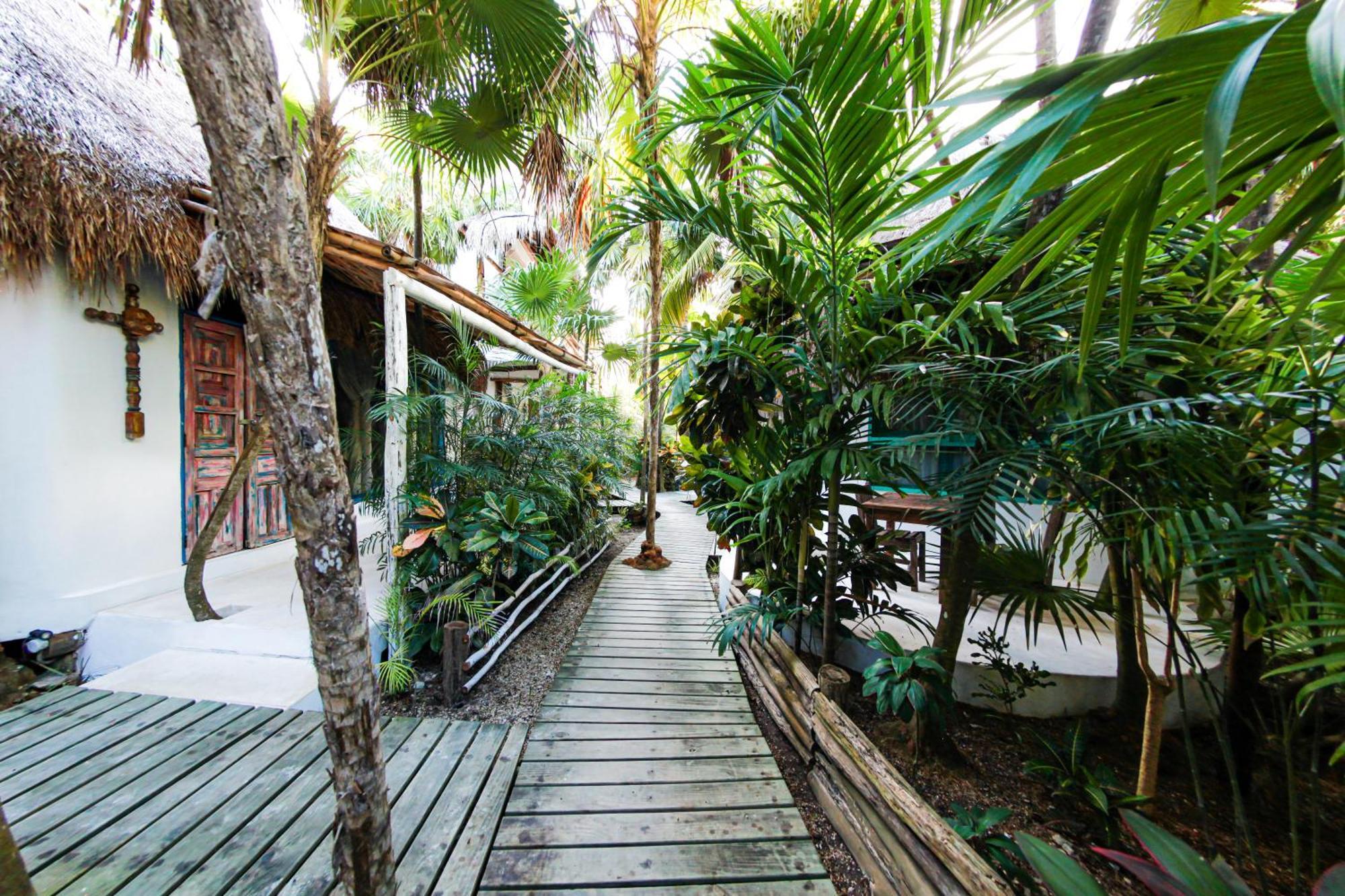 Hotel Cormoran Tulum & Cenote エクステリア 写真